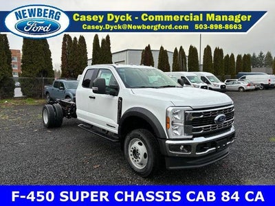 2026 Ford Super Duty F-450 DRW XL 4WD SuperCab 168" WB 60" CA