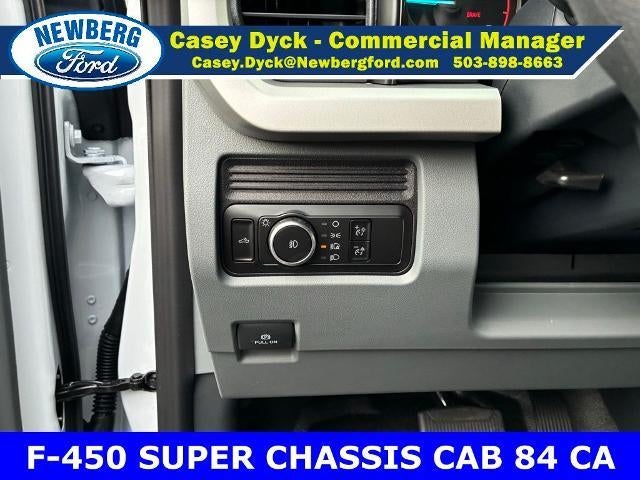 2026 Ford Super Duty F-450 DRW XL 4WD SuperCab 168" WB 60" CA