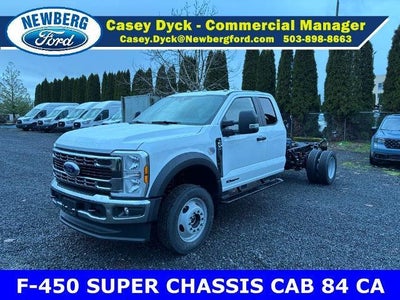 2026 Ford Super Duty F-450 DRW XL 4WD SuperCab 168" WB 60" CA