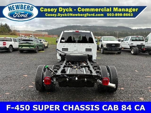 2026 Ford Super Duty F-450 DRW XL 4WD SuperCab 168" WB 60" CA