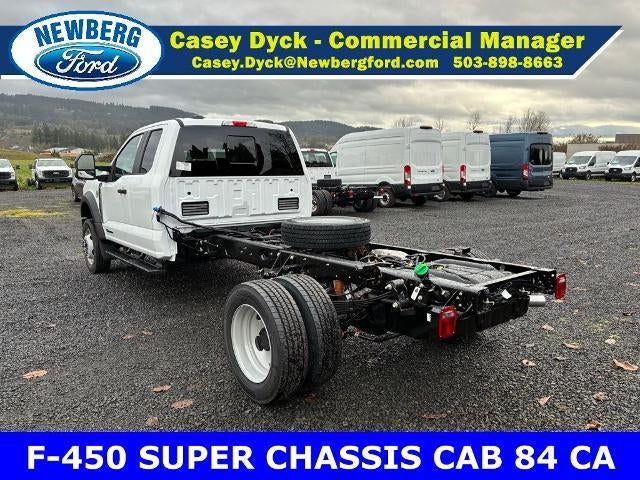2026 Ford Super Duty F-450 DRW XL 4WD SuperCab 168" WB 60" CA