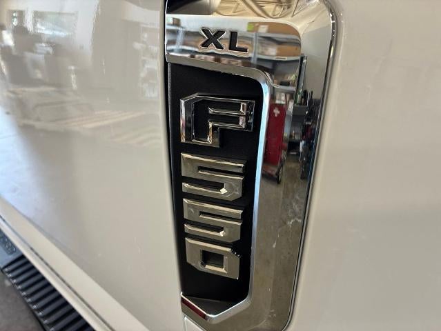 2021 Ford Super Duty F-550 DRW XL 4WD SuperCab 168" WB 60" CA