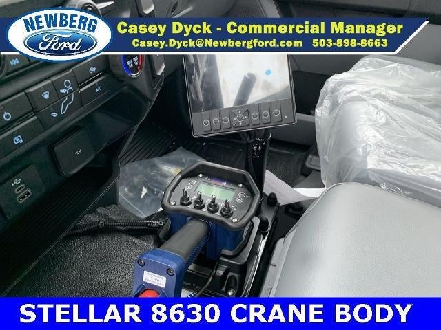 2024 Ford Super Duty F-550 DRW XL 4WD SuperCab 192" WB 84" CA