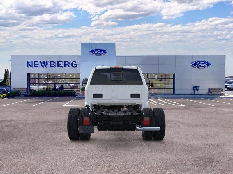 2026 Ford Super Duty F-350 DRW XL 4WD Crew Cab 179" WB 60" CA