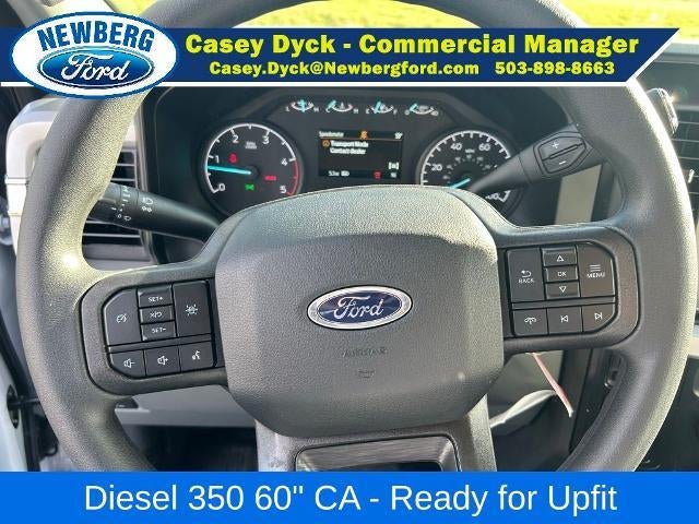 2026 Ford Super Duty F-350 DRW XL 4WD Crew Cab 179" WB 60" CA