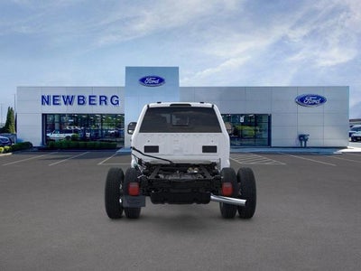2026 Ford Super Duty F-350 DRW XL 4WD Crew Cab 179" WB 60" CA