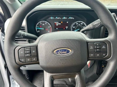 2026 Ford Super Duty F-350 DRW XL 4WD Crew Cab 179" WB 60" CA