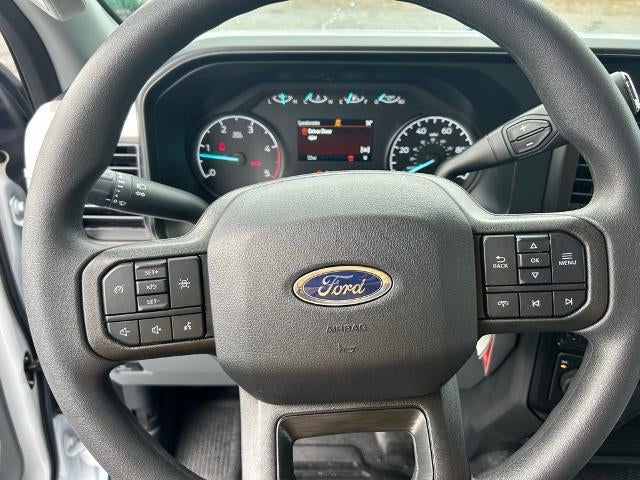 2026 Ford Super Duty F-350 DRW XL 4WD Crew Cab 179" WB 60" CA