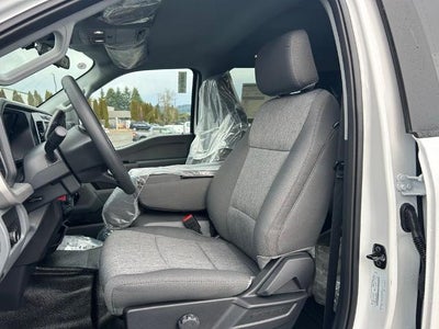 2026 Ford Super Duty F-350 DRW XL 4WD Crew Cab 179" WB 60" CA