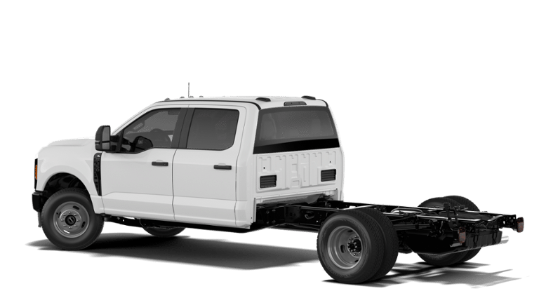 2027 Ford Super Duty F-350 DRW XL 4WD Crew Cab 179" WB 60" CA