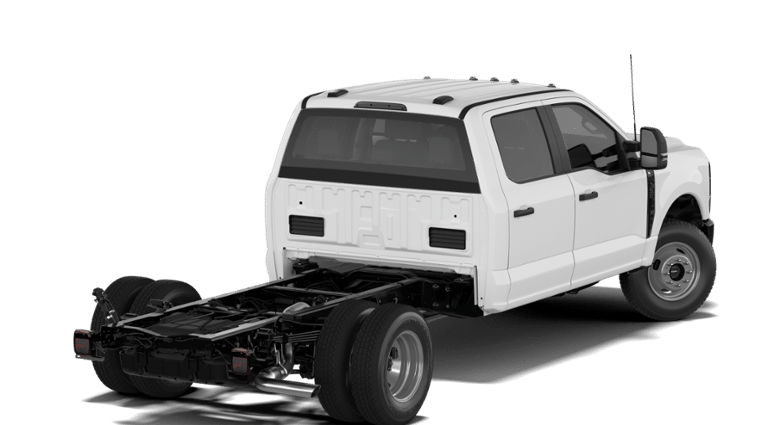 2027 Ford Super Duty F-350 DRW XL 4WD Crew Cab 179" WB 60" CA