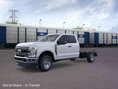 2026 Ford Super Duty F-350 SRW XL 4WD SuperCab 168" WB 60" CA