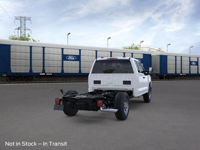 2026 Ford Super Duty F-350 SRW XL 4WD SuperCab 168" WB 60" CA