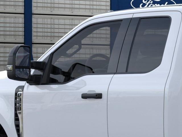 2026 Ford Super Duty F-350 SRW XL 4WD SuperCab 168" WB 60" CA