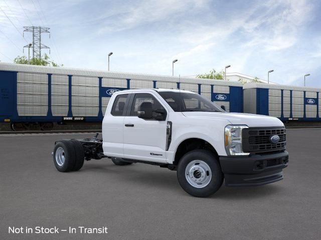 2026 Ford Super Duty F-350 DRW XL 4WD SuperCab 168" WB 60" CA