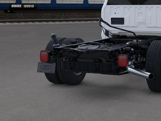2026 Ford Super Duty F-350 DRW XL 4WD SuperCab 168" WB 60" CA