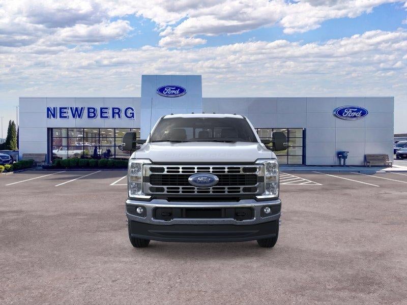 2026 Ford Super Duty F-350 DRW XL 4WD SuperCab 168" WB 60" CA