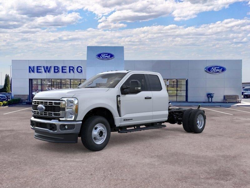 2026 Ford Super Duty F-350 DRW XL 4WD SuperCab 168" WB 60" CA