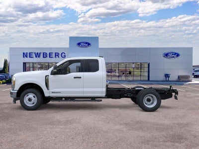 2026 Ford Super Duty F-350 DRW XL 4WD SuperCab 168" WB 60" CA