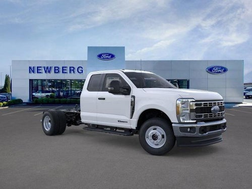 2025 Ford Super Duty F-350 DRW XL 4WD SuperCab 168" WB 60" CA