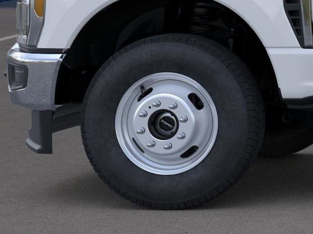 2025 Ford Super Duty F-350 DRW XL 4WD SuperCab 168" WB 60" CA