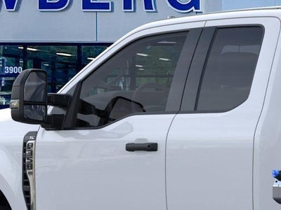 2025 Ford Super Duty F-350 DRW XL 4WD SuperCab 168" WB 60" CA