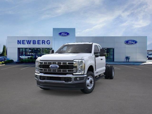 2025 Ford Super Duty F-350 DRW XL 4WD SuperCab 168" WB 60" CA