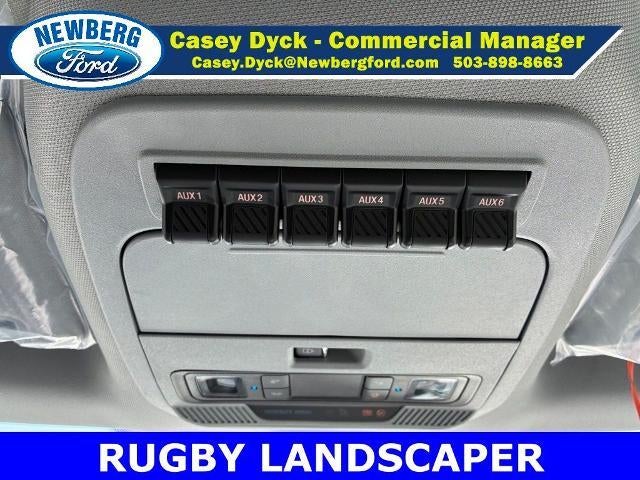 2025 Ford Super Duty F-450 DRW XL 4WD Crew Cab 179" WB 60" CA