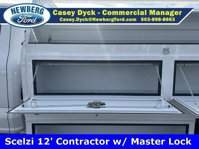 2025 Ford Super Duty F-450 DRW XL 4WD Crew Cab 179" WB 60" CA