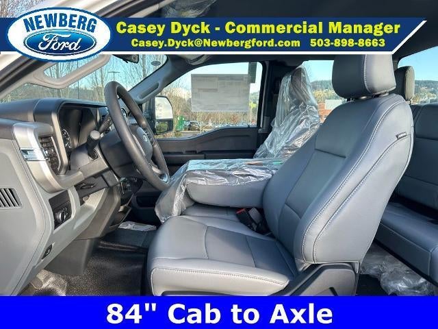 2025 Ford Super Duty F-450 DRW XL 4WD SuperCab 168" WB 60" CA