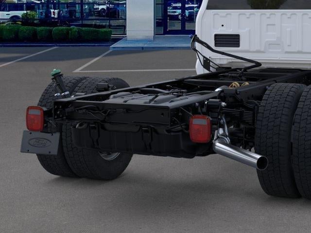 2026 Ford Super Duty F-450 DRW XL 4WD SuperCab 168" WB 60" CA