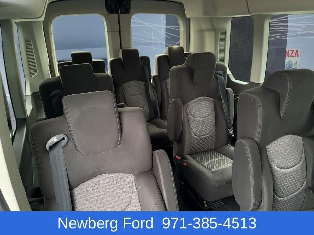 2023 Ford Transit Passenger Wagon T-350 148" Med Roof XLT RWD