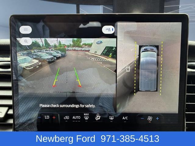 2023 Ford Transit Passenger Wagon T-350 148" Med Roof XLT RWD