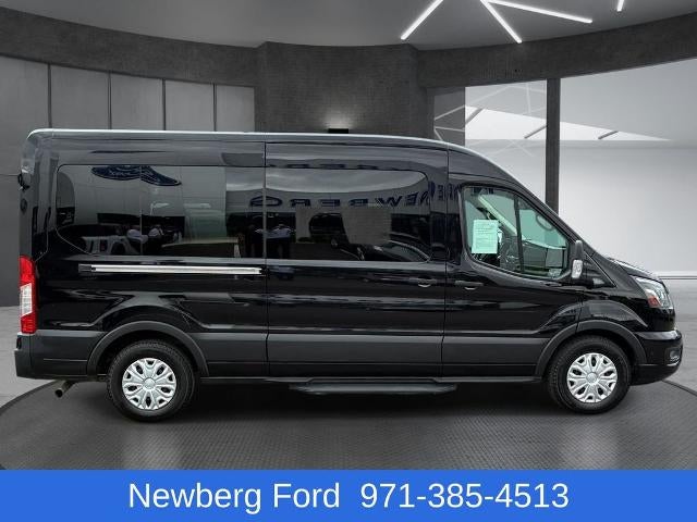 2023 Ford Transit Passenger Wagon T-350 148" Med Roof XLT RWD