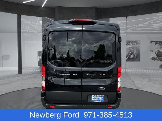 2023 Ford Transit Passenger Wagon T-350 148" Med Roof XLT RWD