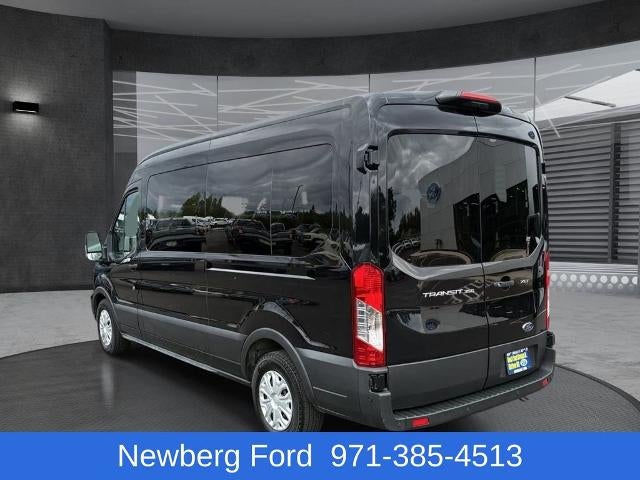 2023 Ford Transit Passenger Wagon T-350 148" Med Roof XLT RWD