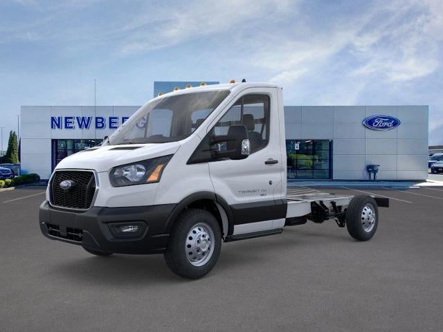 2025 Ford Transit Cutaway T-350 AWD SRW 138" WB 9500 GVWR