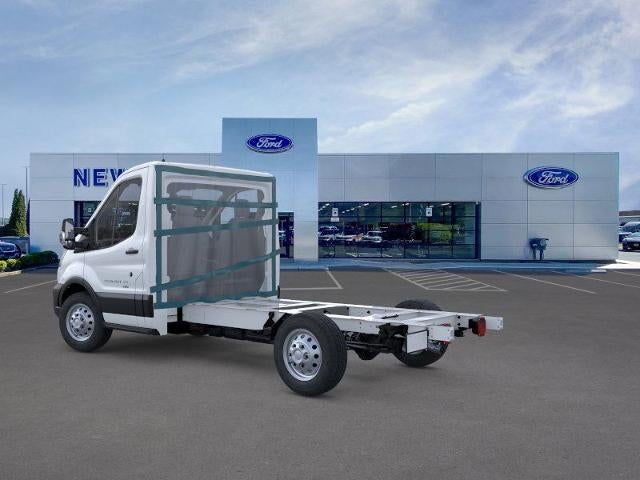 2025 Ford Transit Cutaway T-350 AWD SRW 138" WB 9500 GVWR