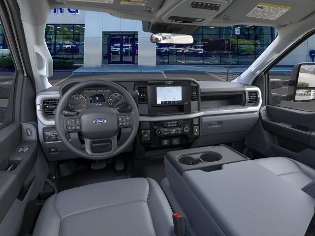 2026 Ford Super Duty F-550 DRW XL 4WD Reg Cab 145" WB 60" CA