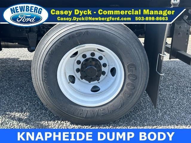 2025 Ford F-750SD Base