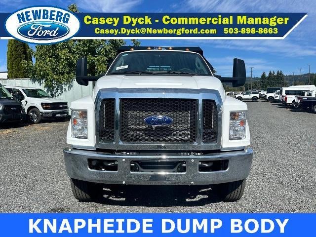 2025 Ford F-750SD Base