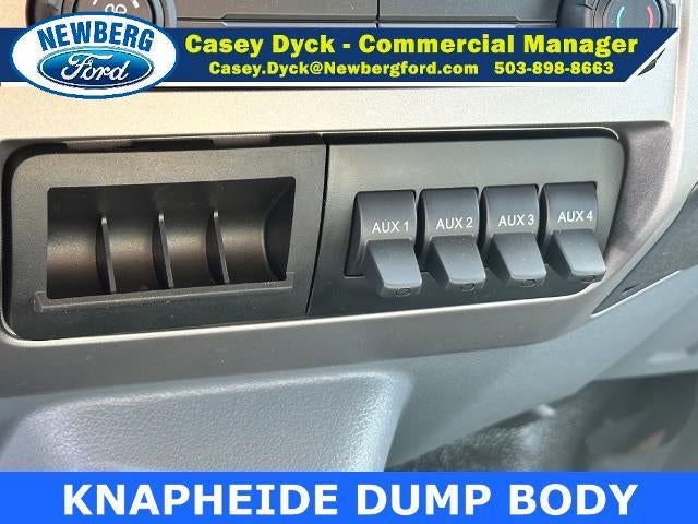 2025 Ford F-750SD Base