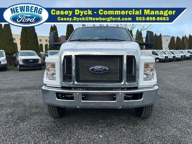 2025 Ford F-650SD Base