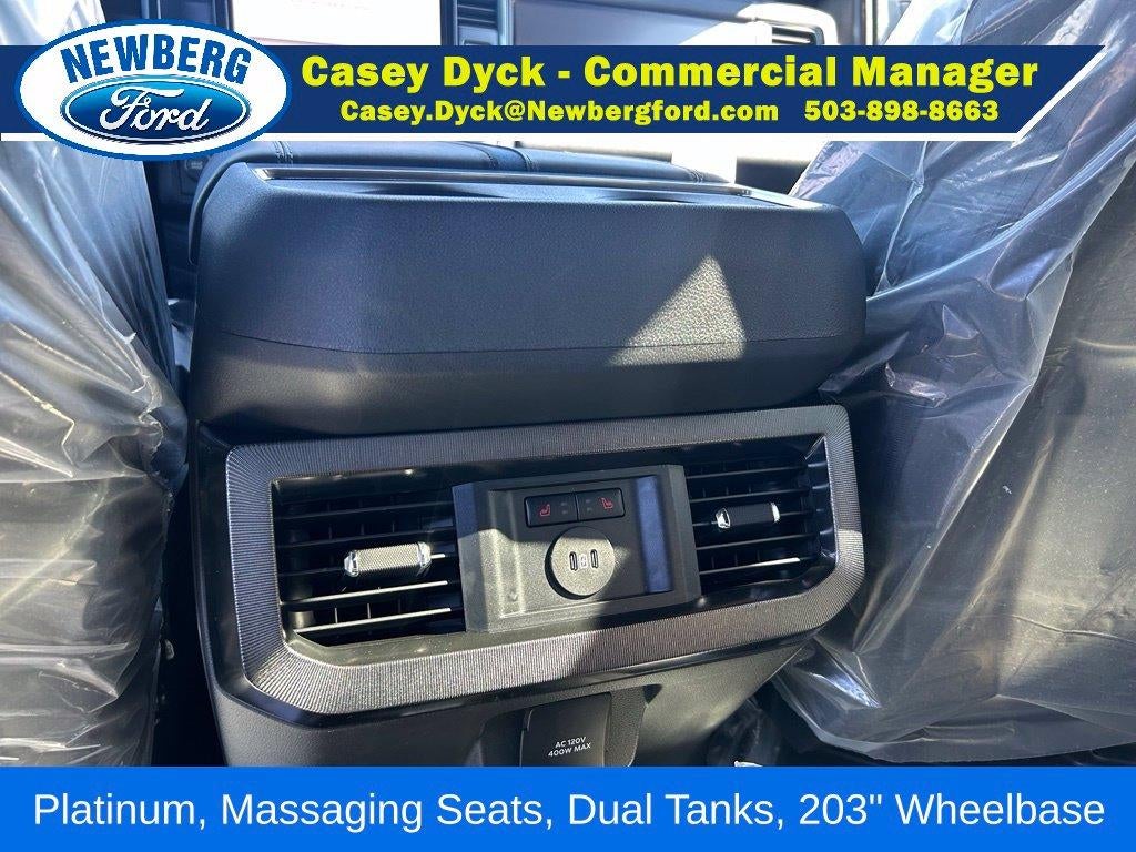 2027 Ford Super Duty F-550 DRW Platinum 4WD Crew Cab 179" WB 60" CA