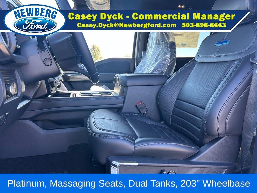 2027 Ford Super Duty F-550 DRW Platinum 4WD Crew Cab 179" WB 60" CA