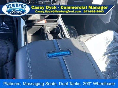 2027 Ford Super Duty F-550 DRW Platinum 4WD Crew Cab 179" WB 60" CA
