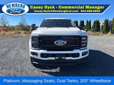2027 Ford Super Duty F-550 DRW Platinum 4WD Crew Cab 179" WB 60" CA