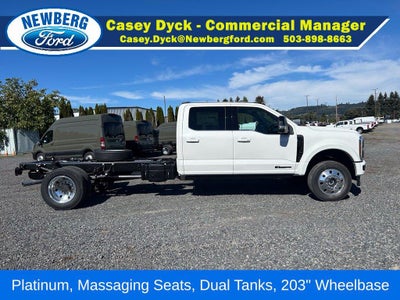 2027 Ford Super Duty F-550 DRW Platinum 4WD Crew Cab 179" WB 60" CA