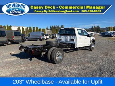 2027 Ford Super Duty F-550 DRW XL 4WD Crew Cab 179" WB 60" CA