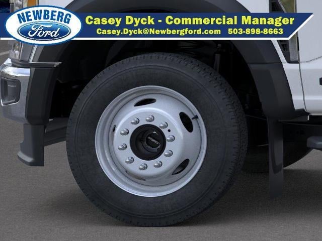 2026 Ford Super Duty F-550 DRW XL 4WD Crew Cab 179" WB 60" CA